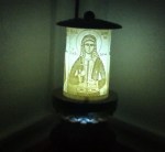 ΗΛΕΚΤΡΙΚΟ ΚΑΝΤΗΛΙ ΜΕ ΤΗΝ ΑΓΙΑ ΑΚΥΛΙΝΑ ΜΙΚΡΟ