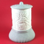 ΗΛΕΚΤΡΙΚΟ ΚΑΝΤΗΛΙ ΜΕ ΤΗΝ ΓΕΝΝΗΣΗ ΤΟΥ ΙΗΣΟΥ ΜΑΡΜΑΡΟ