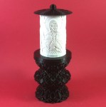 ΗΛΕΚΤΡΙΚΟ ΚΑΝΤΗΛΙ ΜΕ ΤΟΝ ΑΓΙΟ ΓΕΡΜΑΝΟ ΜΙΚΡΟ ΜΑΥΡΟ