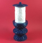 ΗΛΕΚΤΡΙΚΟ ΚΑΝΤΗΛΙ ΜΕ ΤΟΝ ΑΓΙΟ ΓΕΡΜΑΝΟ ΜΙΚΡΟ ΜΠΛΕ