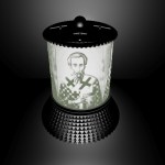 ΗΛΕΚΤΡΙΚΟ ΚΑΝΤΗΛΙ ΜΕ ΤΟΝ ΑΓΙΟ ΙΟΥΒΕΝΑΛΙΟ