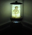 ΗΛΕΚΤΡΙΚΟ ΚΑΝΤΗΛΙ ΜΕ ΤΟΝ ΑΓΙΟ ΜΑΤΘΑΙΟ ΜΙΚΡΟ