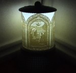 ΗΛΕΚΤΡΙΚΟ ΚΑΝΤΗΛΙ ΜΕ ΤΟΝ ΕΥΑΓΓΕΛΙΣΜΟ ΤΗΣ ΜΕΓΑΛΟΧΑΡΗΣ