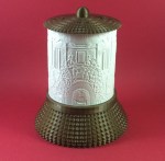 ΗΛΕΚΤΡΙΚΟ ΚΑΝΤΗΛΙ ΜΕ ΤΗΝ ΠΕΝΤΗΚΟΣΤΗ ΧΡΥΣΟ