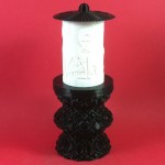 ΗΛΕΚΤΡΙΚΟ ΚΑΝΤΗΛΙ ΜΕ ΤΟΝ ΑΓΙΟ ΤΡΙΑΝΤΑΦΥΛΛΟ ΜΙΚΡΟ ΜΑΥΡΟ