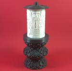 ΗΛΕΚΤΡΙΚΟ ΚΑΝΤΗΛΙ ΜΕ ΤΗΝ ΥΨΩΣΗ ΤΟΥ ΤΙΜΙΟΥ ΣΤΑΥΡΟΥ ΜΙΚΡΟ ΓΚΡΙ